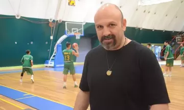 Κορογώνας: «Φιλοδοξία της Kalamata Basket να πρωταγωνιστήσει»