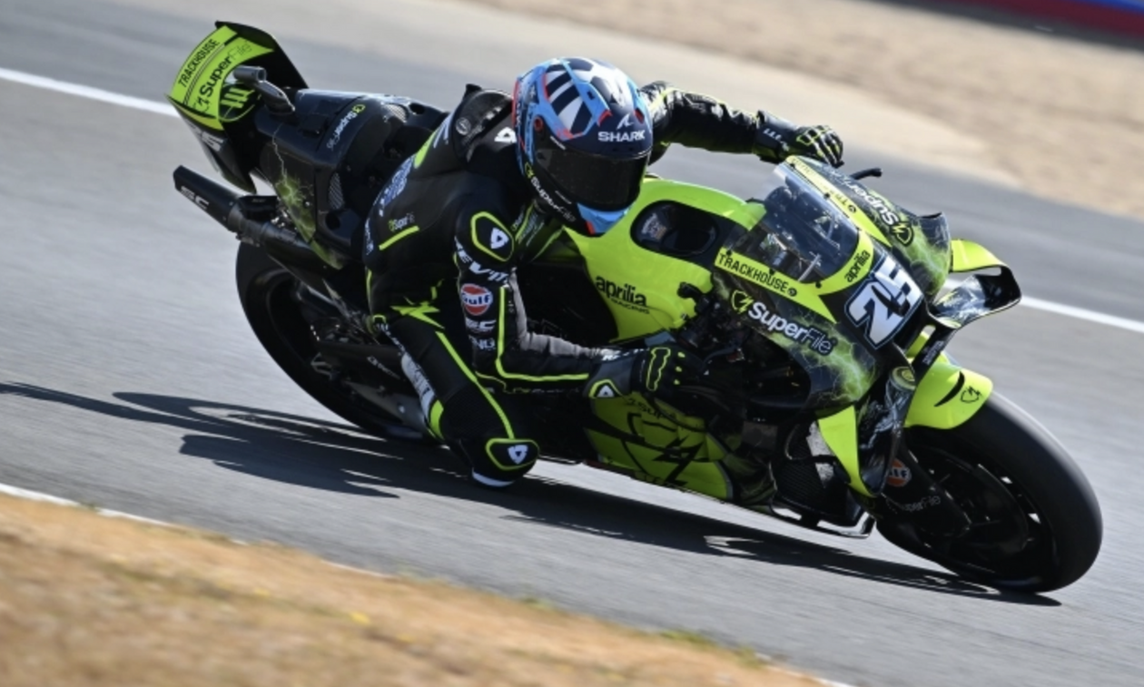 MotoGP: Θρίαμβος Ραούλ Φερνάντεθ κι Aprilia στο Σίλβερστοουν
