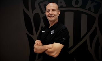 ΠΑΟΚ: Κι επίσημα στο πλευρό του Τρινκιέρι ο Μενέτι