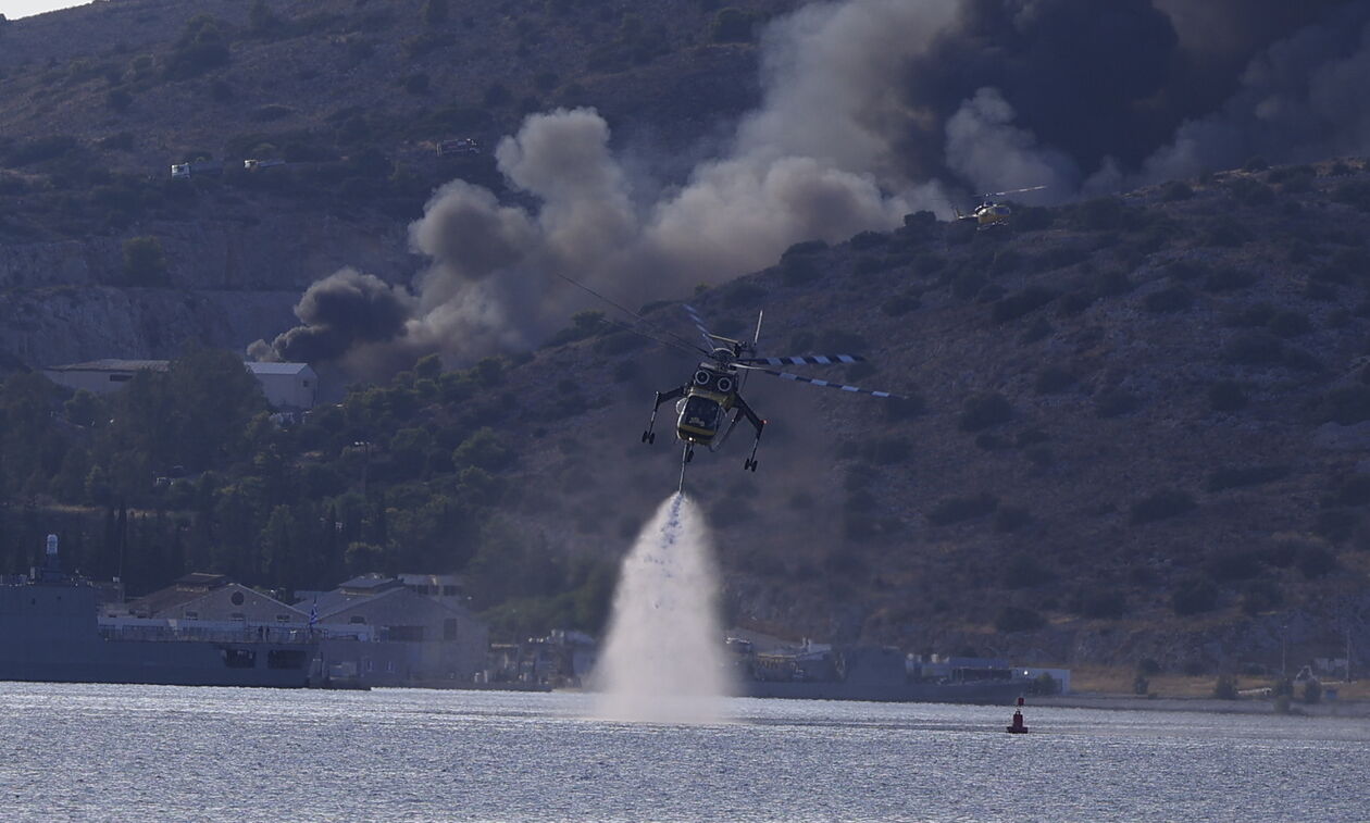 Σε κόκκινο συναγερμό τα νησιά του Ιονίου για πολύ υψηλό κίνδυνο πυρκαγιάς 