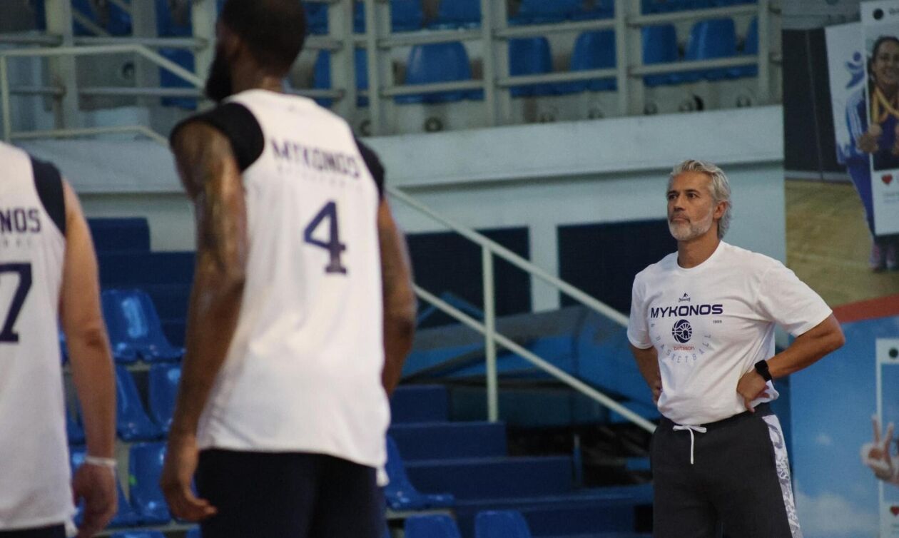 Ζιάγκος: «Να εξελιχθούμε χωρίς να αλλοιωθούμε» 