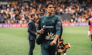 Τζολάκης: «Τι απίστευτο ξεκίνημα για την Premier League»
