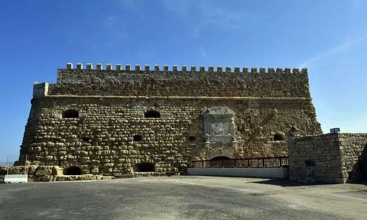  Ηράκλειο: Νεκρός 54χρονος που έπεσε από τα ενετικά τείχη 