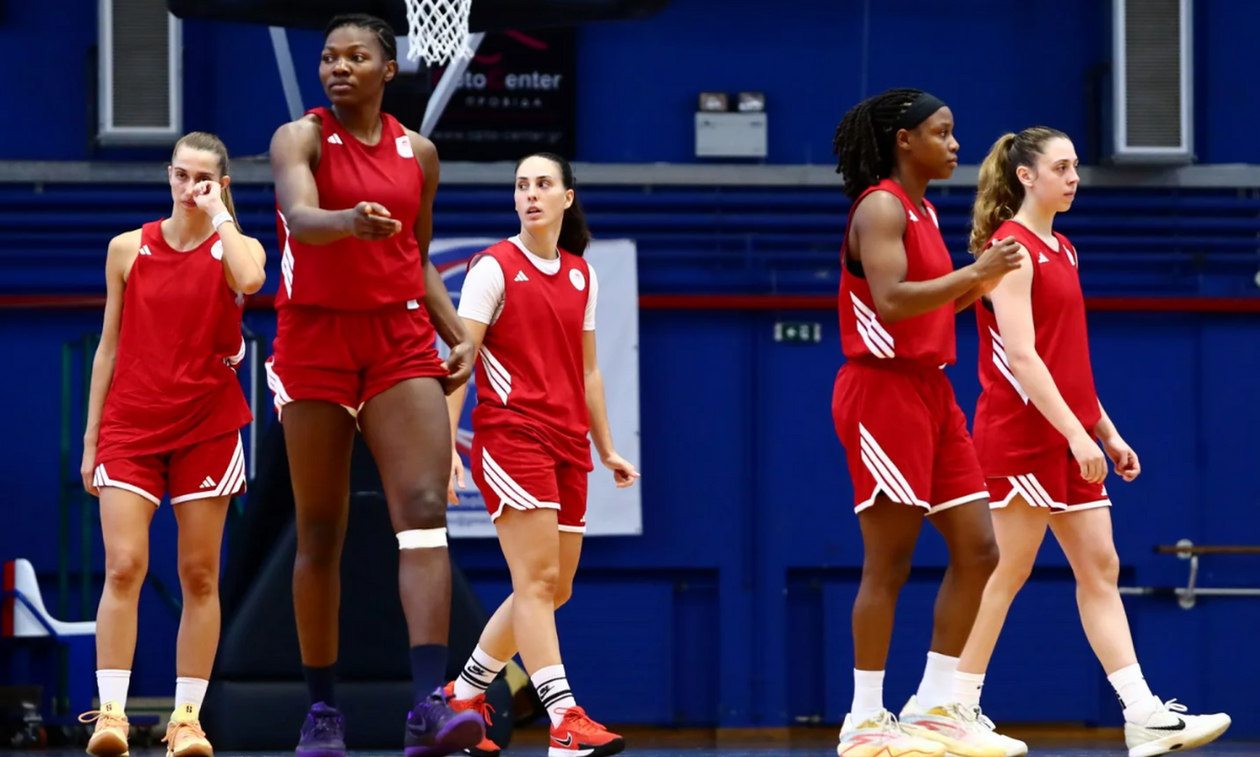 Ολυμπιακός – Κρόνος 95-57: Φιλική νίκη για τις «ερυθρόλευκες»