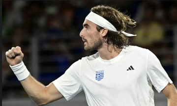 Davis Cup: Νίκη με ανατροπή για Τσιτσιπά και νέα ισοπαλία Ελλάδας-Σλοβακίας!