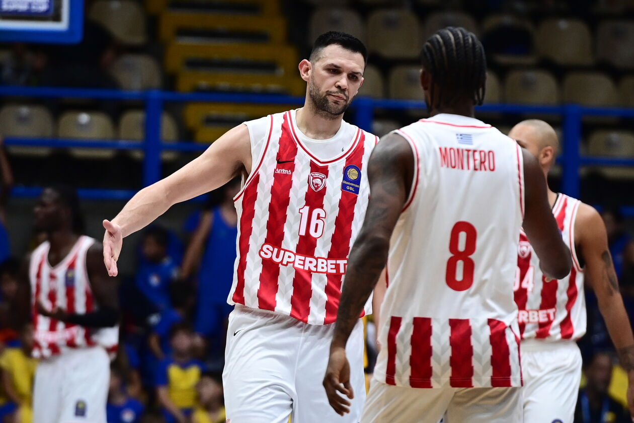 Live Streaming: Ολυμπιακός - ΠΑΟΚ (20:00)