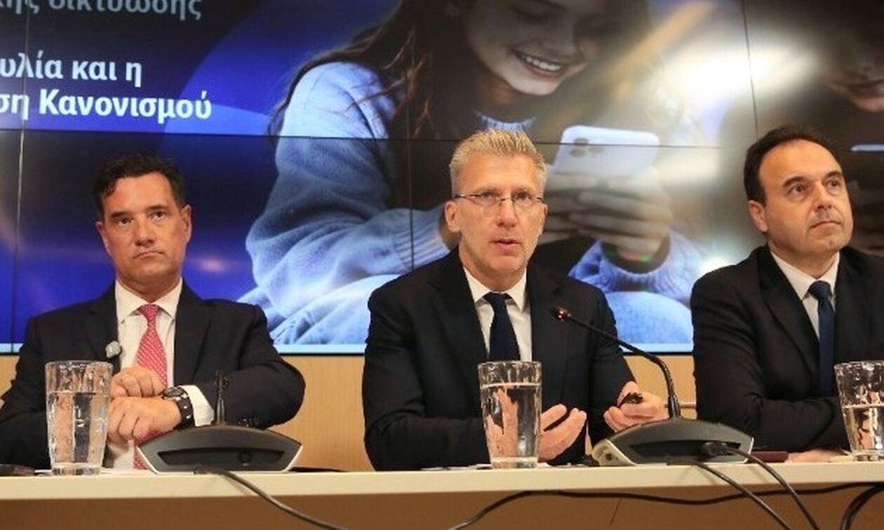 Κόφτης στα social media για παιδιά κάτω των 15 ετών από την 1η Ιανουαρίου 2027