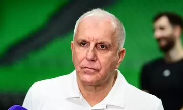 Ομπράντοβιτς για την απόκτηση ψηλού: «Είναι φήμες»