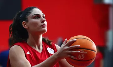  Για το «τρία στα τρία» ο Ολυμπιακός, κόντρα στον Κρόνο BC Plasis