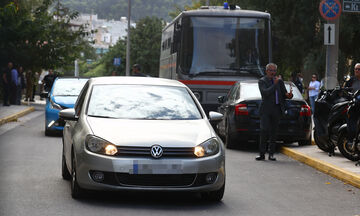 Στη ΓΑΔΑ μέχρι την απολογία τους οι έξι συλληφθέντες