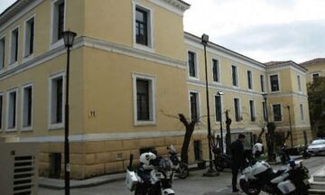 Αρνείται τις κατηγορίες για «στημένους αγώνες στο μπάσκετ» ο αρχιδιαιτητής Ηλίας Κορομηλάς