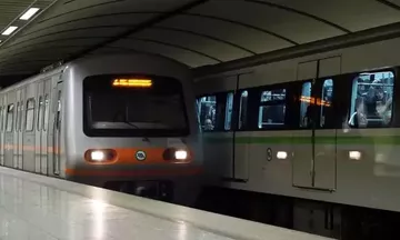  Μετρό: Γιατί τα δρομολόγια του αεροδρομίου περνούν κάθε 36 λεπτά 
