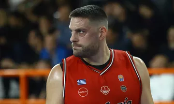 Μελισσαράτος: «Στο χέρι του Πανερυθραϊκού να πετύχει τους στόχους του»